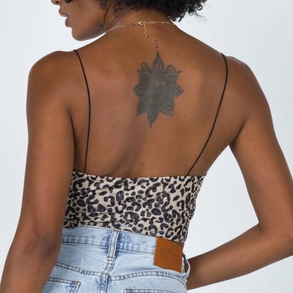 Lila crop top in leopard from Princess Polly - Picture 5 of 7